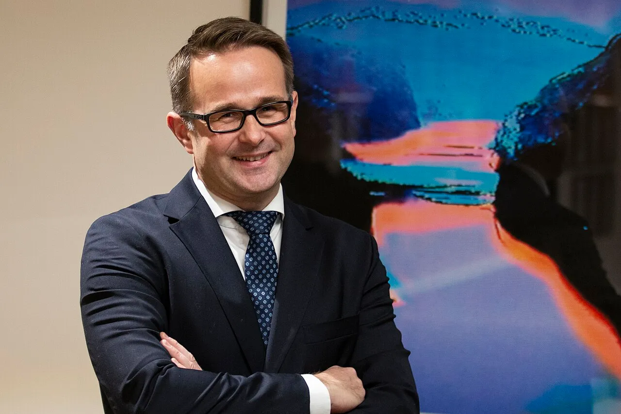 Staatsbemiddelaar Mats Wilhelm Ruland, die de dwangbemiddeling in de Noorse treinstaking leidt