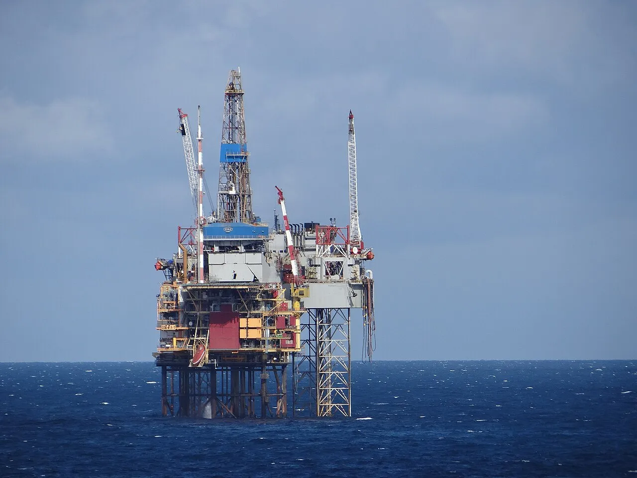 Een gasplatform in de Noordzee.