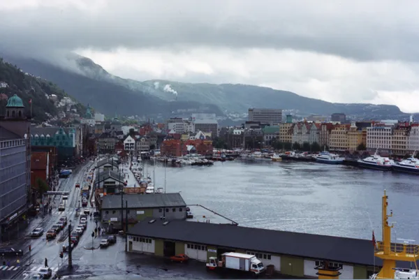 Bergen, Noorwegen, op een regenachtige dag